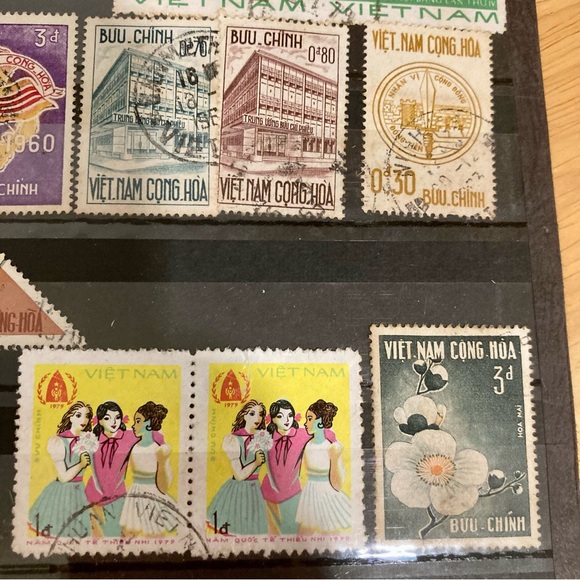 Vintage Stamp Collection Page Ephemera Vietnam, Charity Stamps - Picture 10 of 11